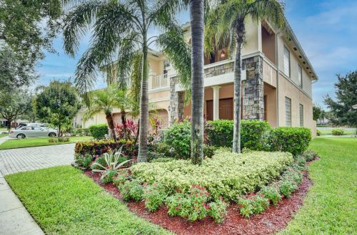 10151 Cobblestone Creek Dr, Boynton Beach, FL 33472-4461