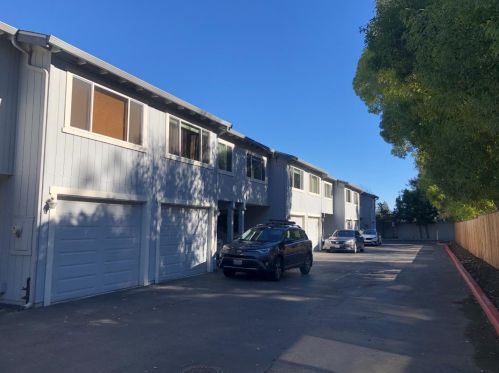 609 Marathon Dr, Campbell, CA 95008-0455