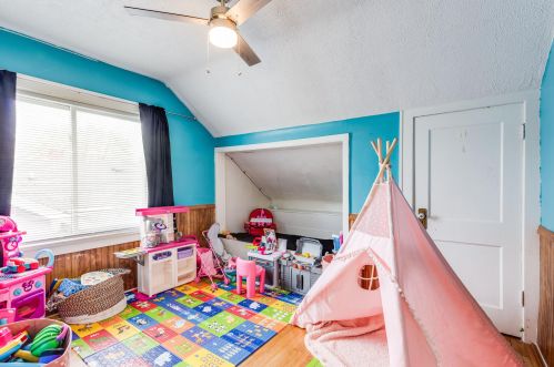 7110 16th Ave, Kenosha WI  53143-5332 exterior