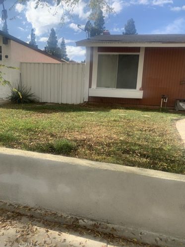 6897 Crest Ave, Riverside, CA 92503-1162