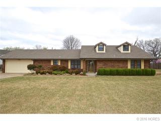 18741 Woodbriar Ln, Catoosa, OK 74015-2241