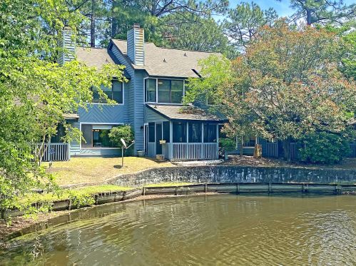 1106 Shadow Lake Cir, Mount Pleasant SC  29464-9039 exterior