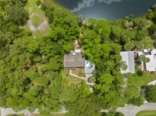 6312 Drawdy Pkwy, Fort Pierce, FL 34951-1302