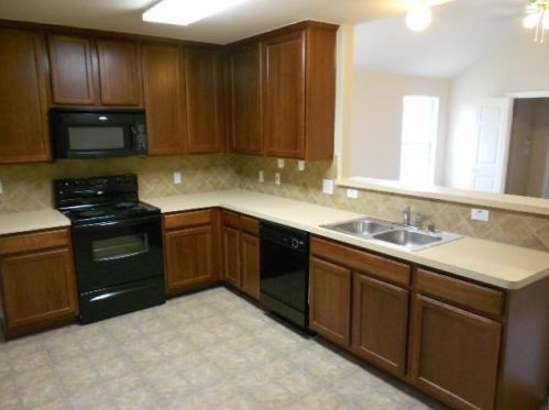 2129 Parkside Dr, Oak Point, TX 75068-5100