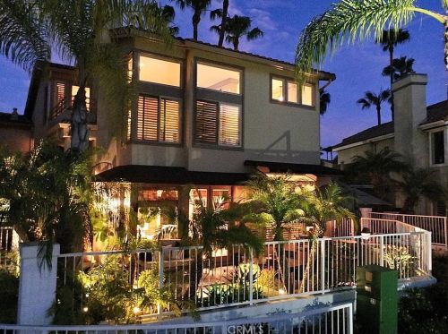 335 Parsons Lndg, Long Beach, CA 90803-6814
