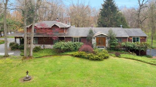30 West Ln, Lewisboro, NY 10590-1908