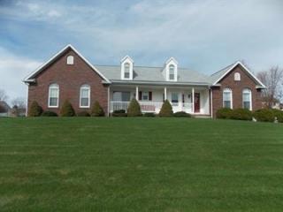 5469 Oakridge Dr, Fairhope, OH 44641-8873