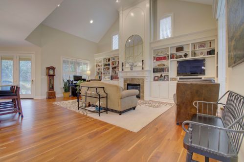 3068 Lyndale Ct, Covington KY  41017-2357 exterior