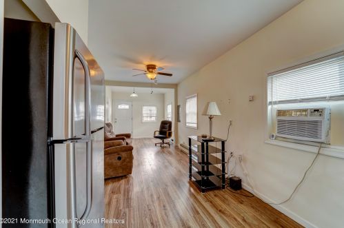 16 Barberie Ave, Monmouth Hills NJ  07732-1520 exterior