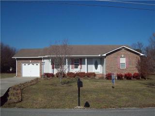 614 Fairview Cir, Winchester, TN 37398-3573