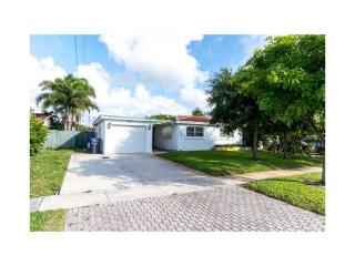7240 Mcarthur Pkwy, Hollywood, FL 33024-7123