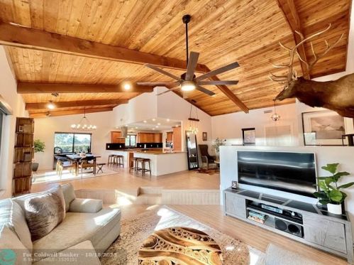 1630 118th Ter, Hollywood FL  33026-2546 exterior