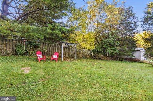 13100 Furnace Mountain Rd, Lovettsville VA  20180-2418 exterior