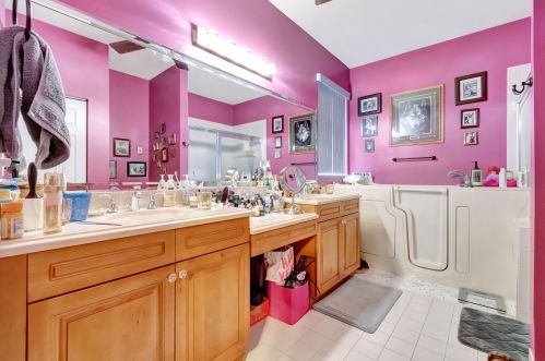 10549 Royal Caribbean Cir, Boynton Beach FL  33437-4285 exterior