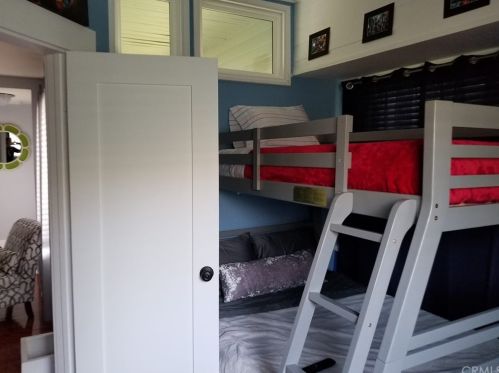 7233 Painter Ave, Whittier CA 90602-3556 exterior