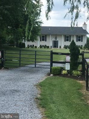 1899 Trough Rd, Shepherdstown, WV 25443-4587