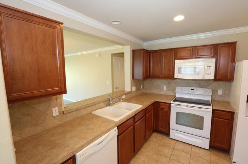 113 Monument Hill Trl, Georgetown TX  78633-5393 exterior