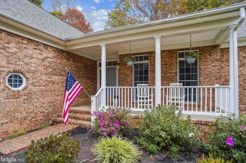 96 Cascade Ln, Fredericksburg, VA 22406-4224