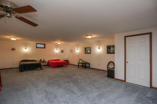 6850 Castlewood Dr, Carroll OH  43112-9786 exterior