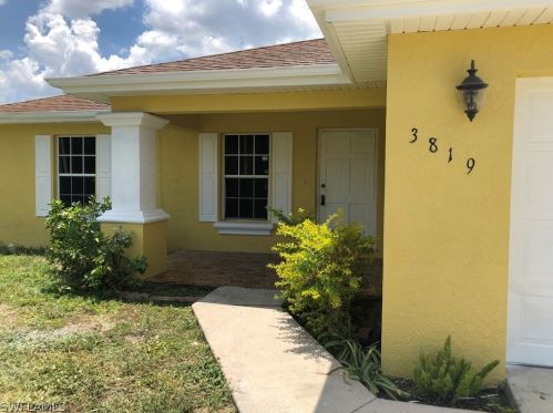3819 24th St, Lehigh Acres, FL 33971-7505