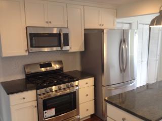 110 Mcconnell St, Gardenville PA  18901-4521 exterior