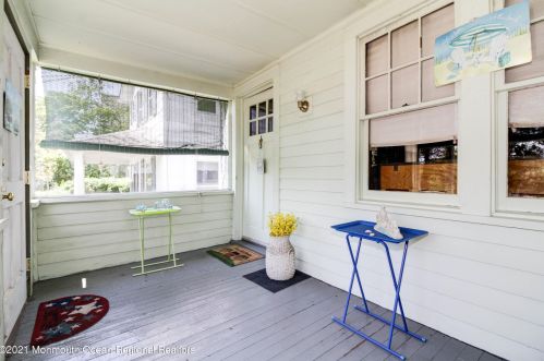 203 Locust Ave, West Long Branch NJ  07764-1112 exterior