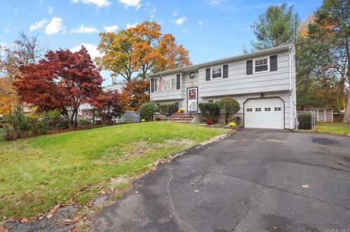 78 Dederer St, Sparkill, NY 10976-1107