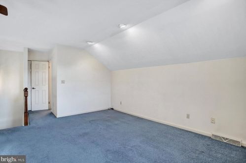 120 Strayer Dr, Carlisle PA  17013-4407 exterior