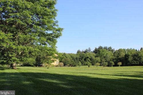 3280 Hedwig Ln, Collegeville PA  19426-1563 exterior