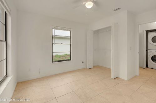 56 45 Ave, Vero Beach FL 32966-2840 exterior