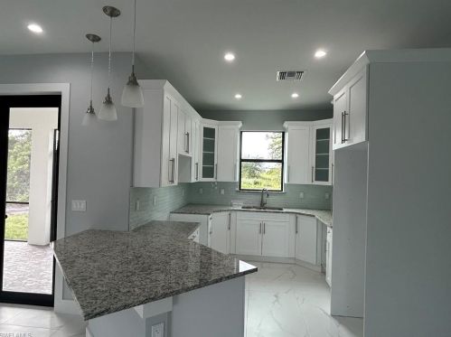 4182 22nd Ave, Naples FL  34120-8957 exterior