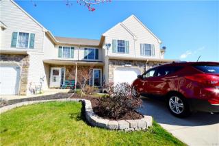 8113 Heritage Dr, Alburtis, PA 18011-2720