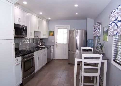 53 Fawn Ln, South Setauket, NY 11720-1336