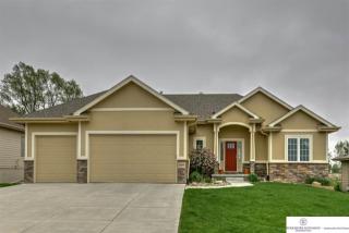 11709 198th St, Gretna, NE 68028-4955