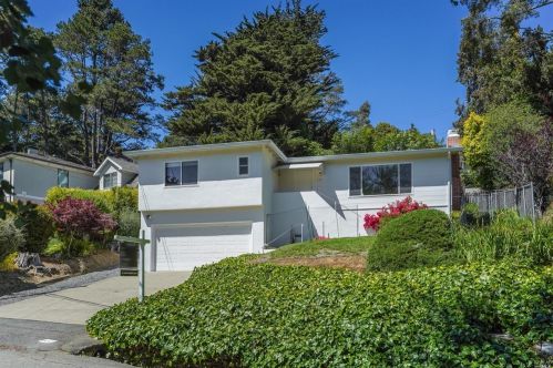 374 Woodside Ave, Mill Valley, CA 94941-3836