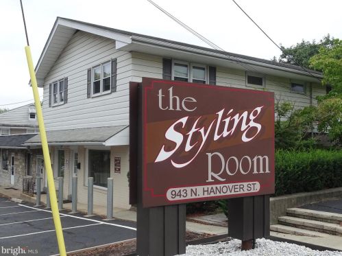 943 Hanover St, Pottstown, PA 19464-7523