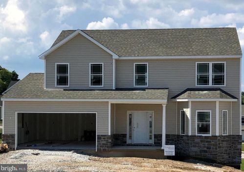 305 Thoroughbred Dr, York Haven, PA 17370