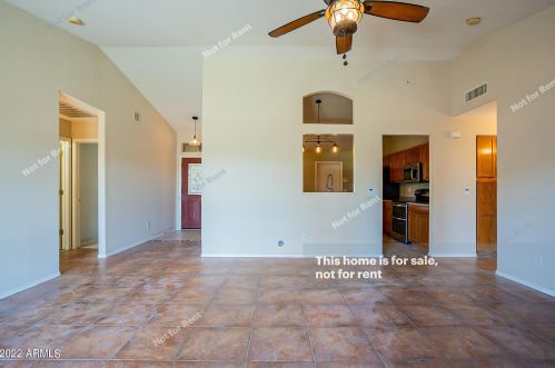 2601 79th Dr, Phoenix AZ  85043-7455 exterior