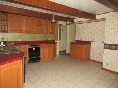 506 End Road Ext, Connellsville PA  15425-9364 exterior