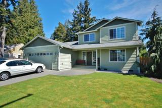 109 12th St, Puyallup, WA 98371-5295