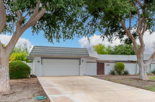 16846 103rd Ave, Sun City, AZ 85351-1150