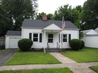 1867 Pensacola Dr, Lexington, KY 40503-1919