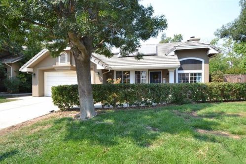 9319 Bayford St, Fresno, CA 93720-0779