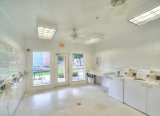 7310 Sherman St, Houston TX  77011-3846 exterior