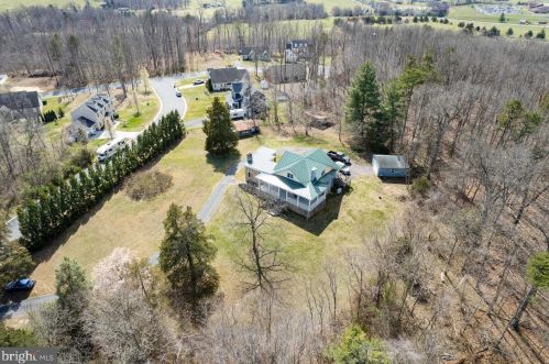 390 Forest Hills Dr, Richmond National Battlefiel VA  22835-9107 exterior