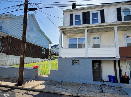 238 Arnot St, Arnots Addition, PA 17970-1105