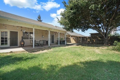 3737 Van Dusen Ave, Riverbank CA  95367-3030 exterior