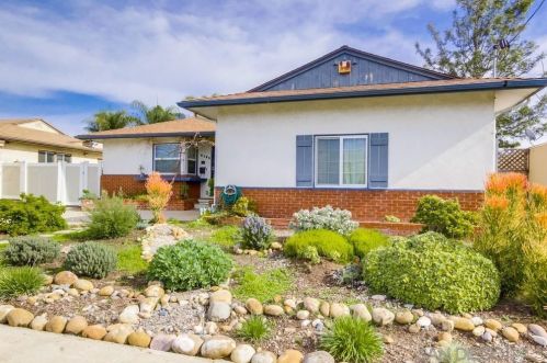6185 Nagel St, La Mesa, CA 91942-3111