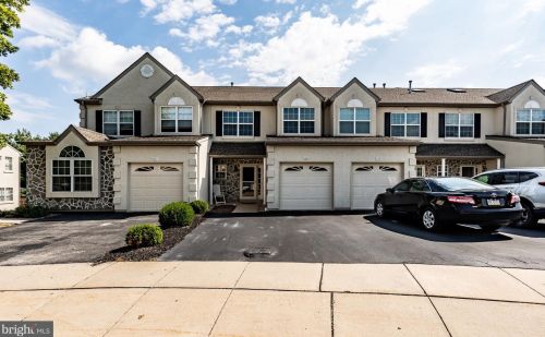 634 Fawn Cir, Norristown, PA 19406-1532