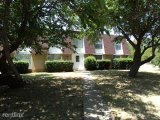 612 Fallmeadow Ct, Denton TX  76207-7505 exterior
